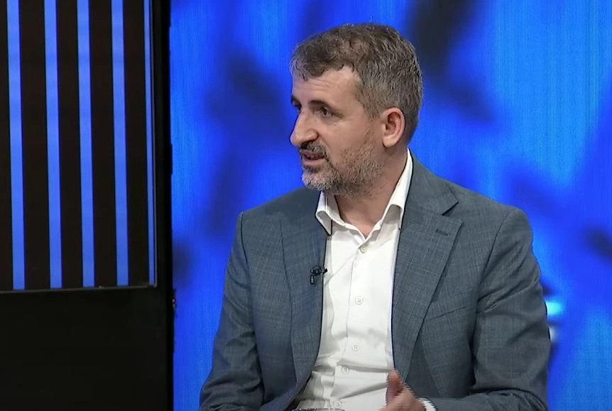 Miftaraj: Vetëvendosje sinonim i shkeljeve kushtetuese, keqqeverisjes e korrupsionit