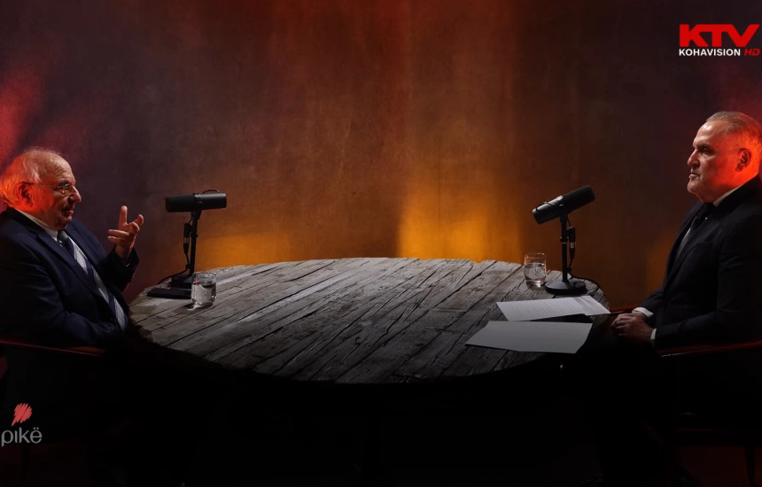 Pikë me Veton Surroin