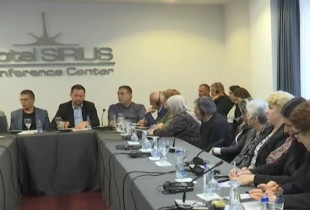 Në kuadër të Ditës Kombëtare për Personat e Zhdukur me Forcë, Qendra Burimore për Persona të Zhdukur organizoi diskutim me familjarë, organizata dhe institucione.