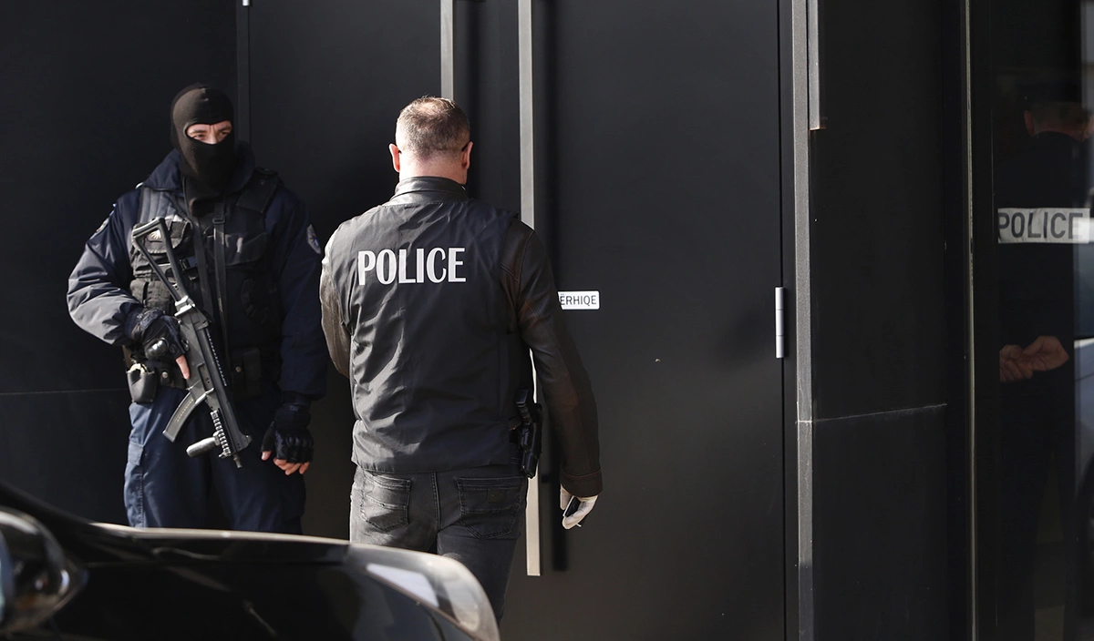 Arrestim bastisje policia droga sulm dhunim korrupsion