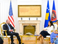 Vjosa Osmani - David Baker