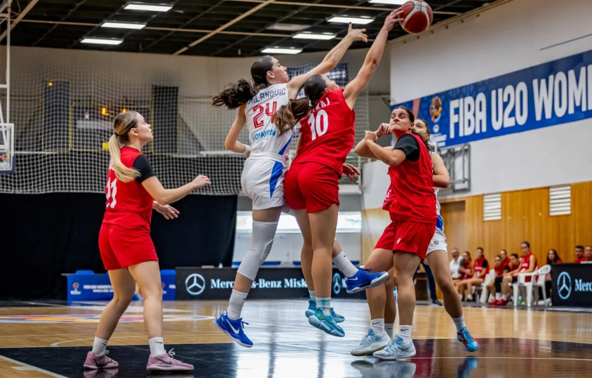 Humbje turpëruese e Shqipërisë U20 në basketboll
