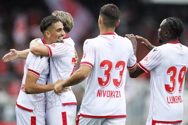 Benjamin Kololli dhe Rilind Nivokazi kanë shënuar gol për skuadrën e Sionit