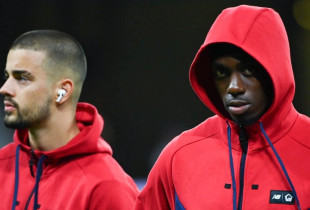 Timothy Weah - Edon Zhegrova