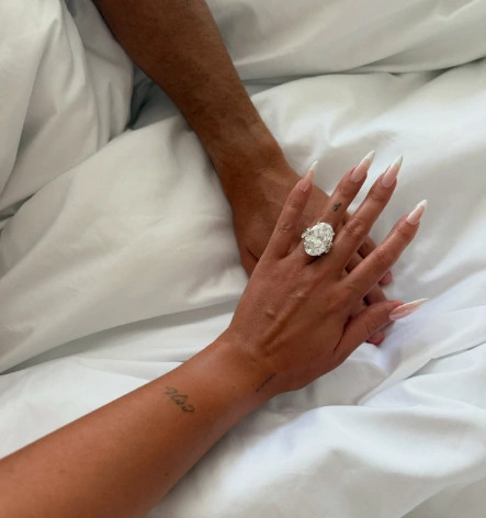 Cristiano Ronaldo i propozon martesë Georgina Rodriguez