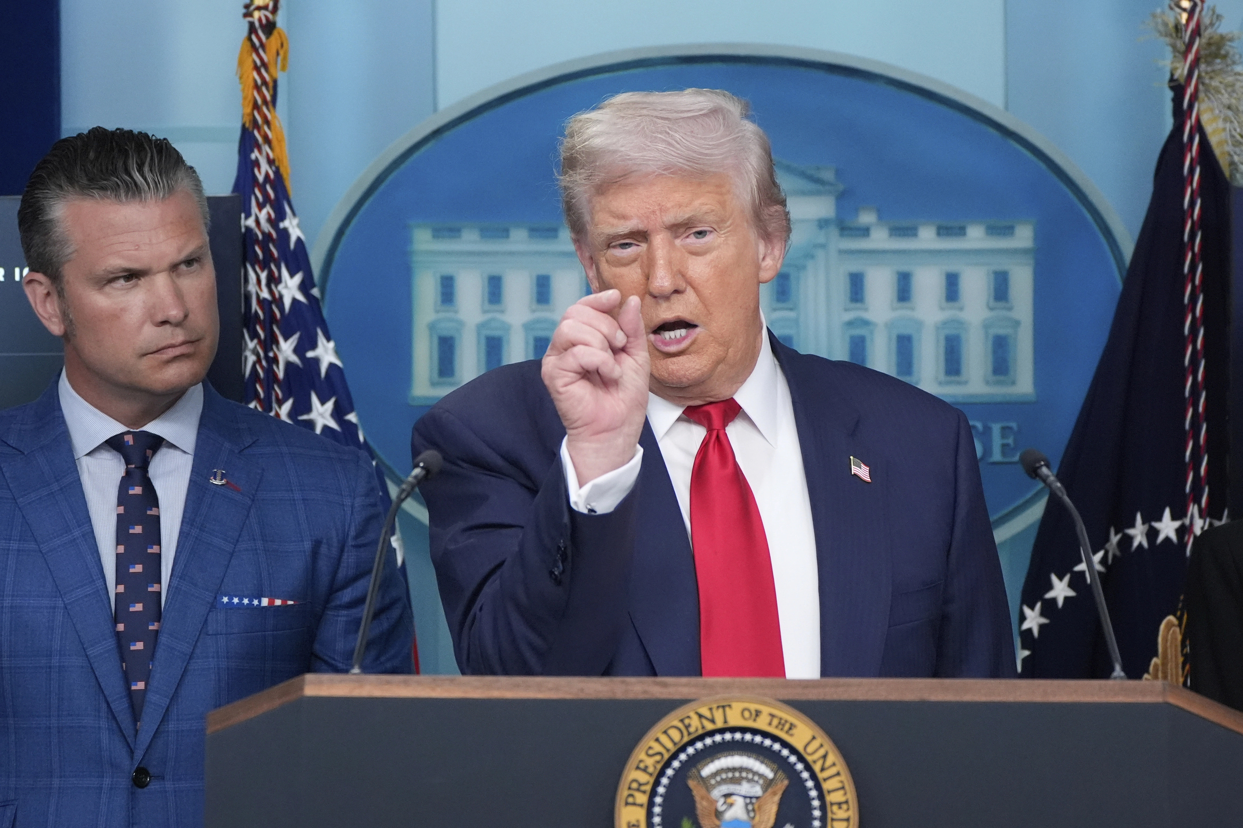 Trump i kërkon Evropës të ndalë importin e naftës ruse