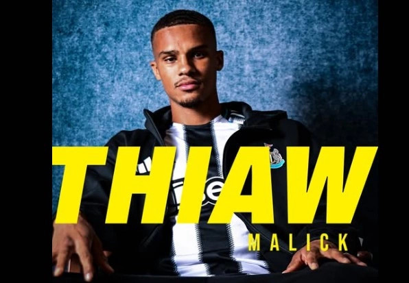 Newcastle United transferon Thiawin