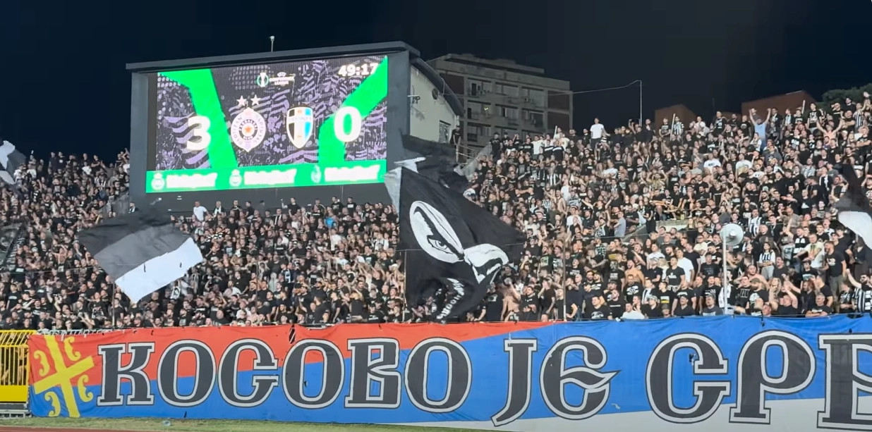 Edhe Partizani gjobitet për banerin “Kosova është Serbi”