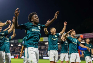 Një 15-vjeçar thyen rekordin në Eredivisie