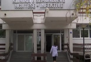 Klinika Infektive