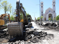 Pamje nga punimet në sheshin "Xhorxh Bush"