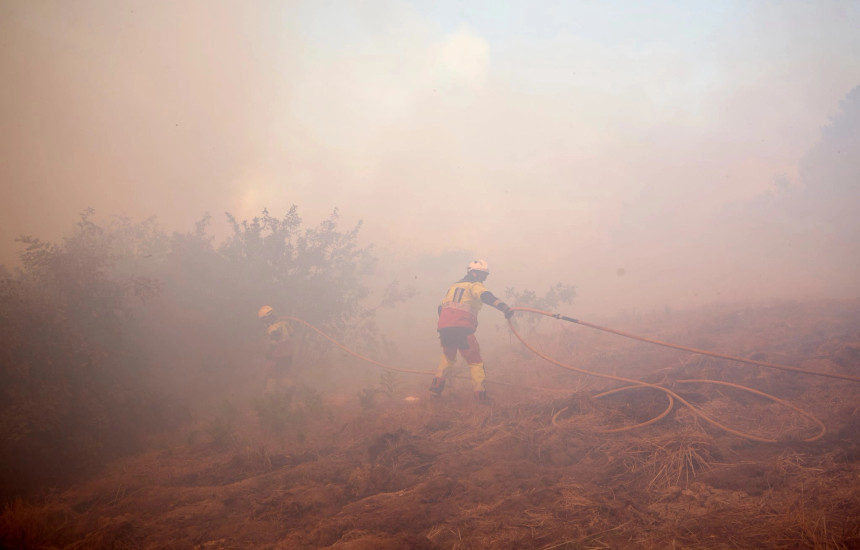 Gjermania çon zjarrfikës për të ndihmuar Spanjën