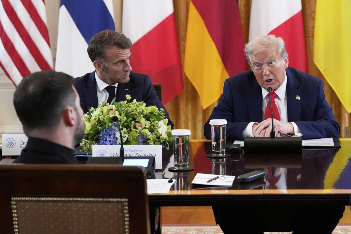 Trumpi thotë se SHBA ja mund të ofrojë mbështetje ajrore për Ukrainën