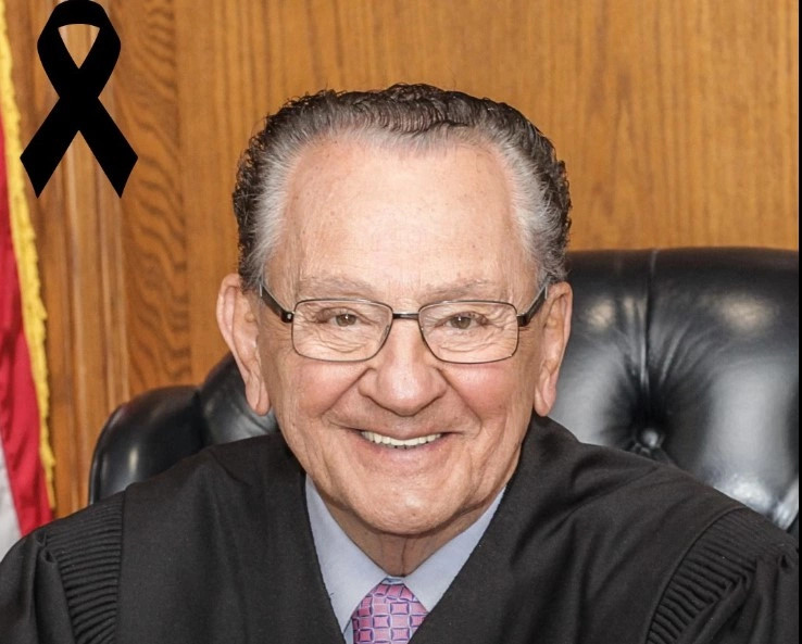 Vdiq gjykatësi Frank Caprio, i njohur për dhembshurinë dhe pozitivitetin