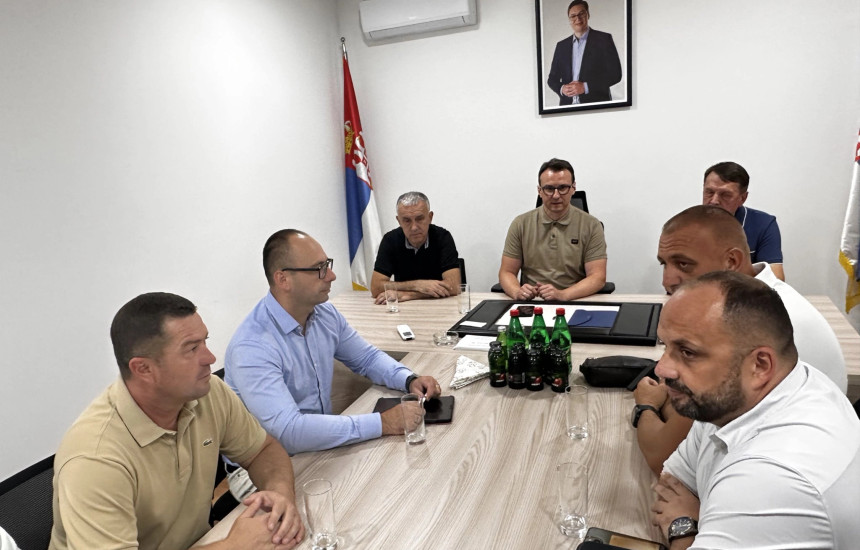 Petar Petkoviq - Lista Serbe