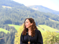 Vjosa Osmani