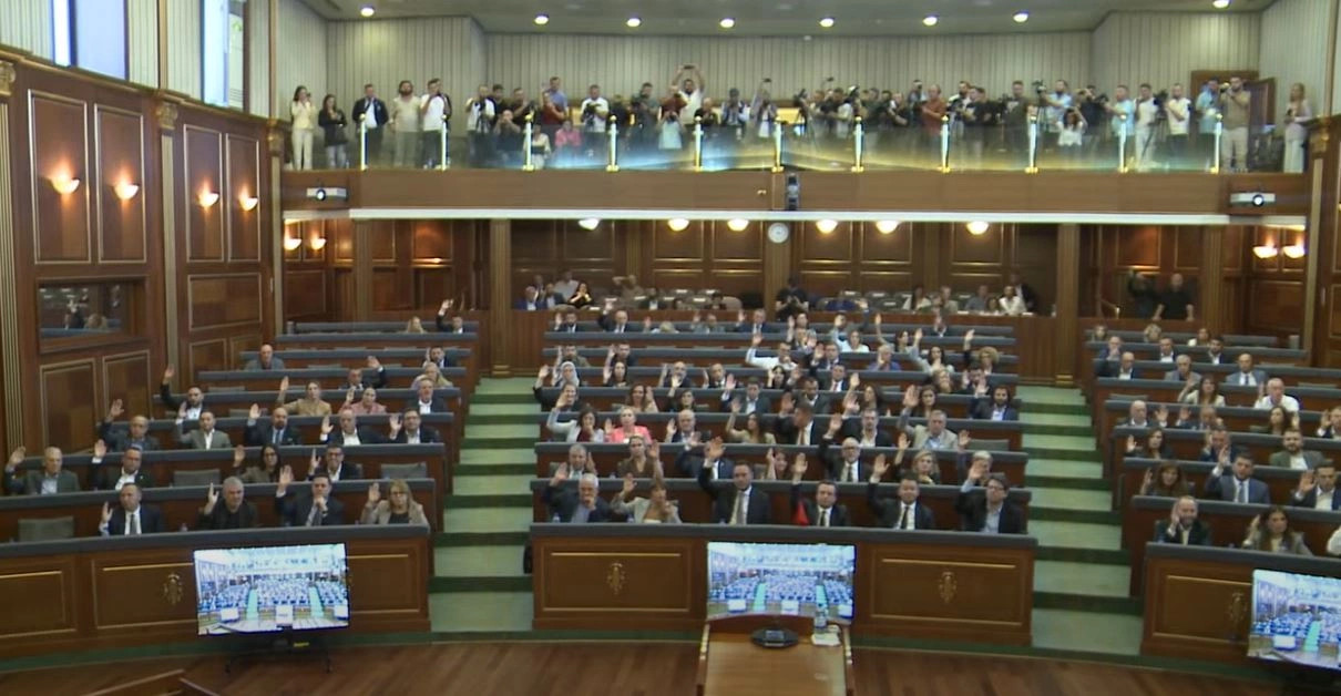 Haxhiu, Çitaku e Shala – nënkryetarë të Kuvendit