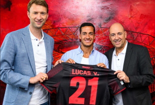 Lucas Vazquez te Bayer Leverkuseni