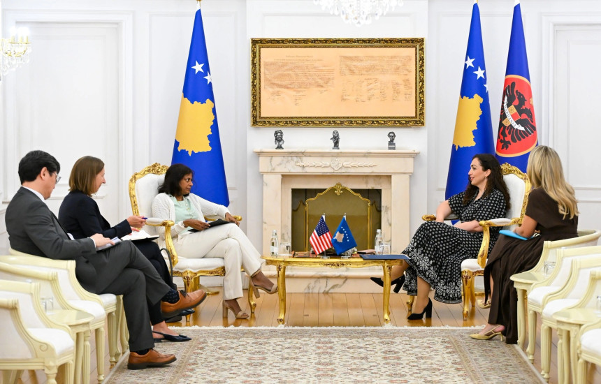 Vjosa Osmani - Anu Prattipati