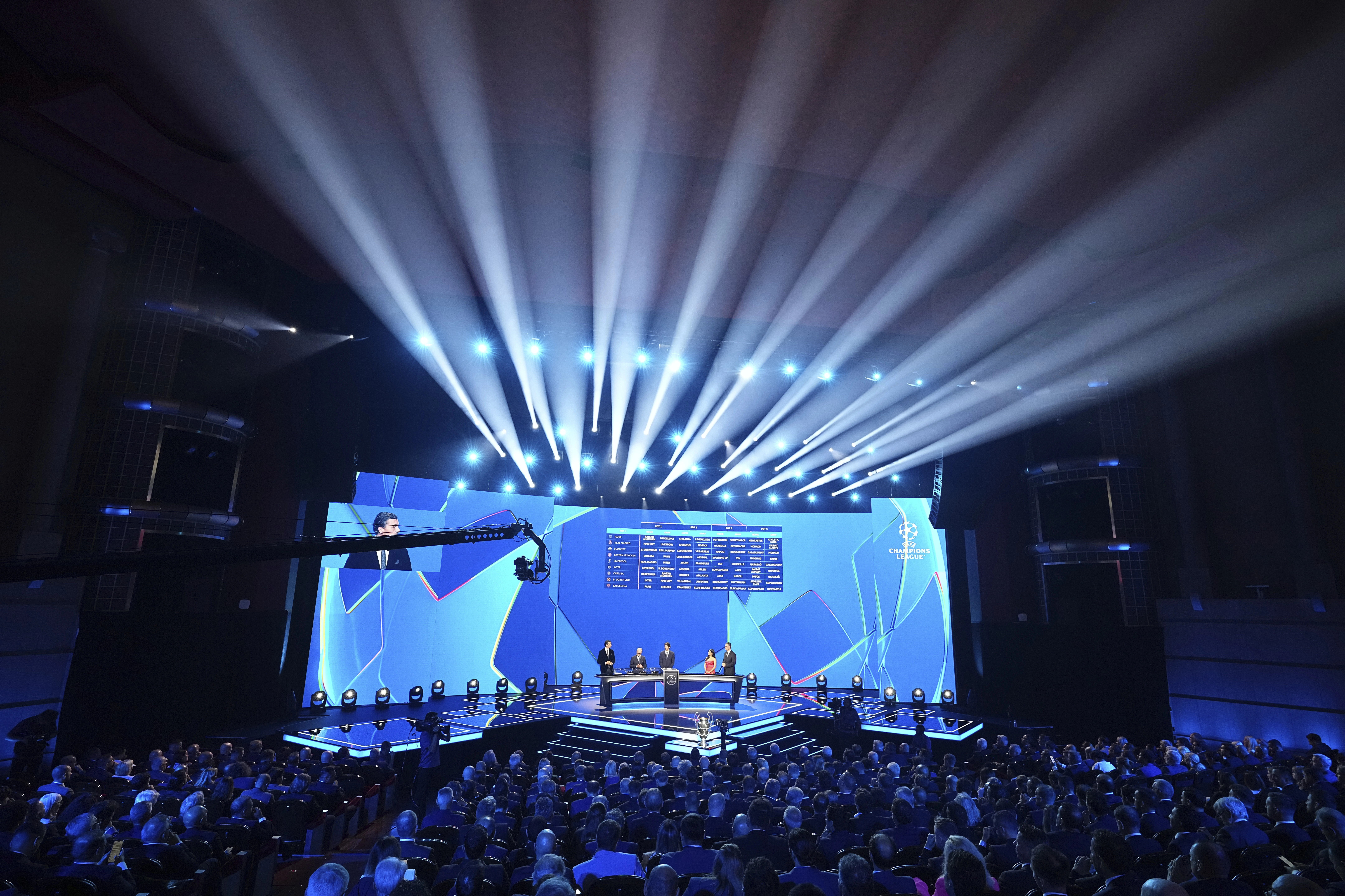 Championsi, superndeshje në fazën e ligës