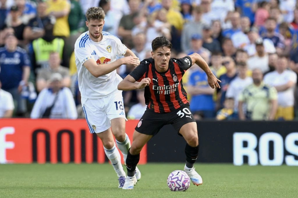 Ardon Jashari se poškodoval na treningu Milana in bo izpustil tekmo proti Lecceju