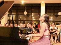 Pjesëmarrja në festivale e sukseset në gara janë bërë të zakonshme për pianisten Melisa Ibrahimi, por çmimi në “Mimas Music Festival” është i veçantë për të