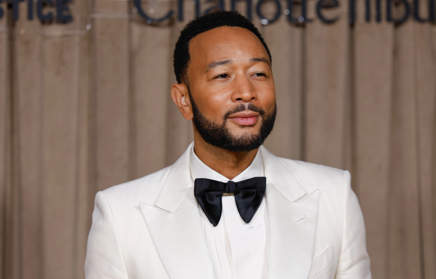 P r T Mbajtur Emrin Artistik John Legend Negocioi Me Nj Producent p-r-t-mbajtur-emrin-artistik-john-legend-negocioi-me-nj-producent