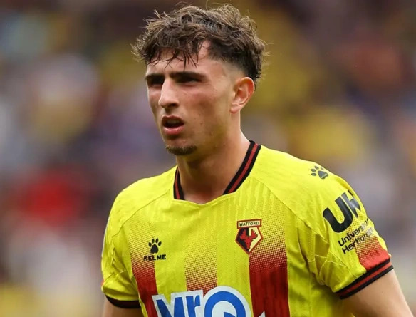 I biri i legjendës së Shqipërisë kërkohet në Premier League