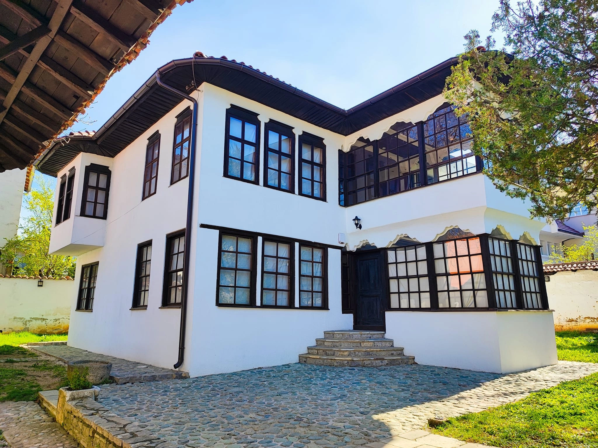 Muzeu Etnologjik – gjysmëfunksional në vitin e nëntë