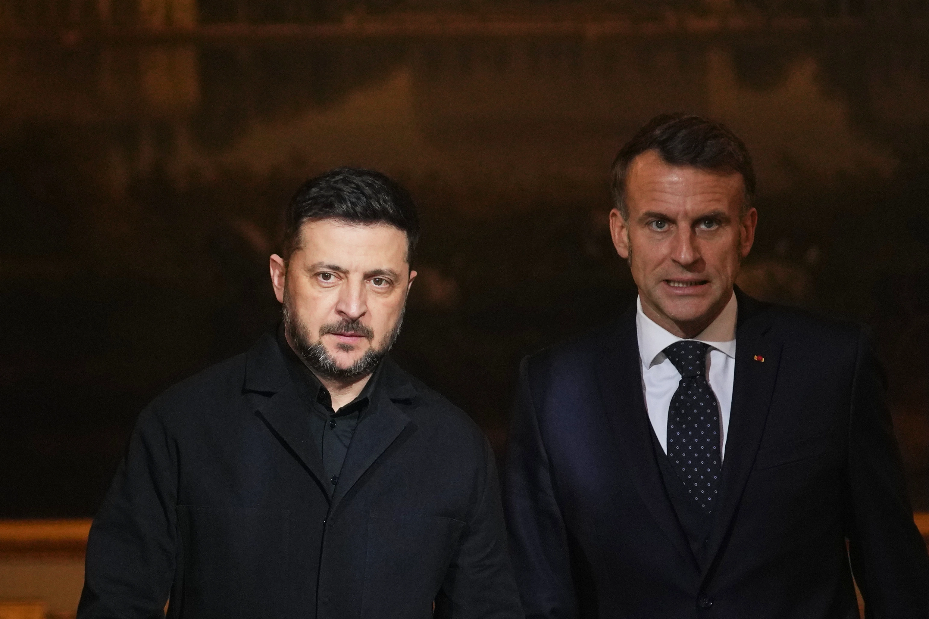 Volodymyr Zelensky dhe Emmanuel Macron