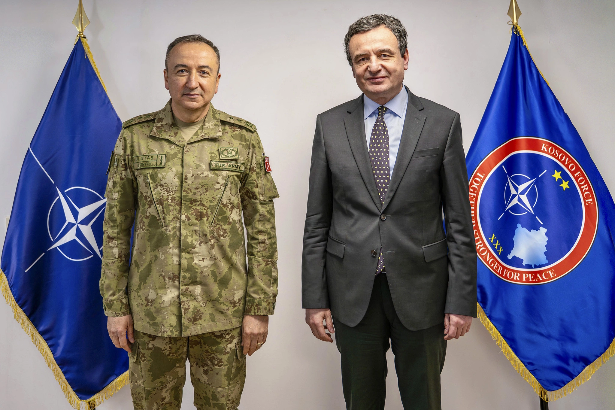 Albin Kurti - Ozkan Ulutash