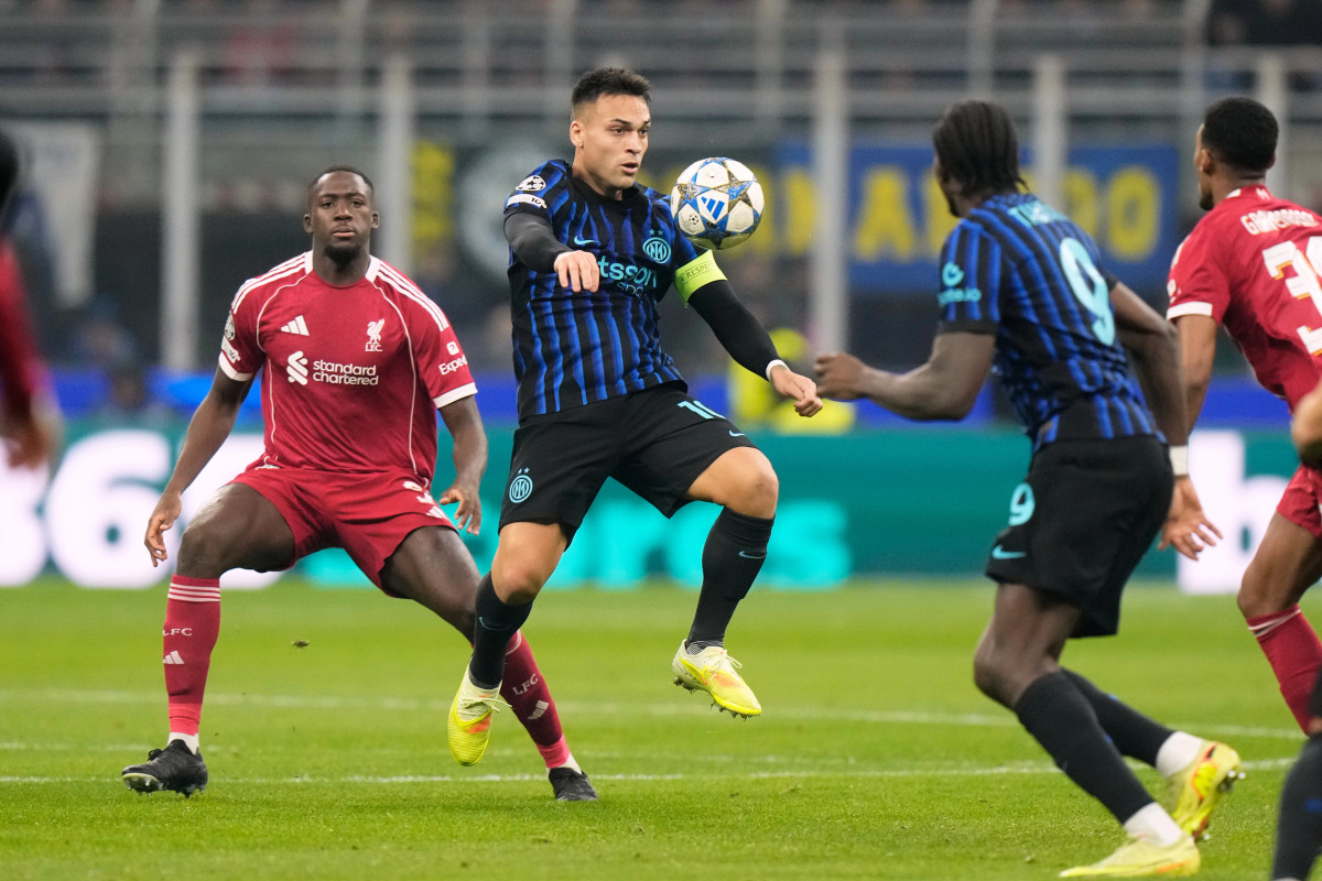 Nuk ka gola në pjesën e parë të ndeshjes Inter   Liverpool