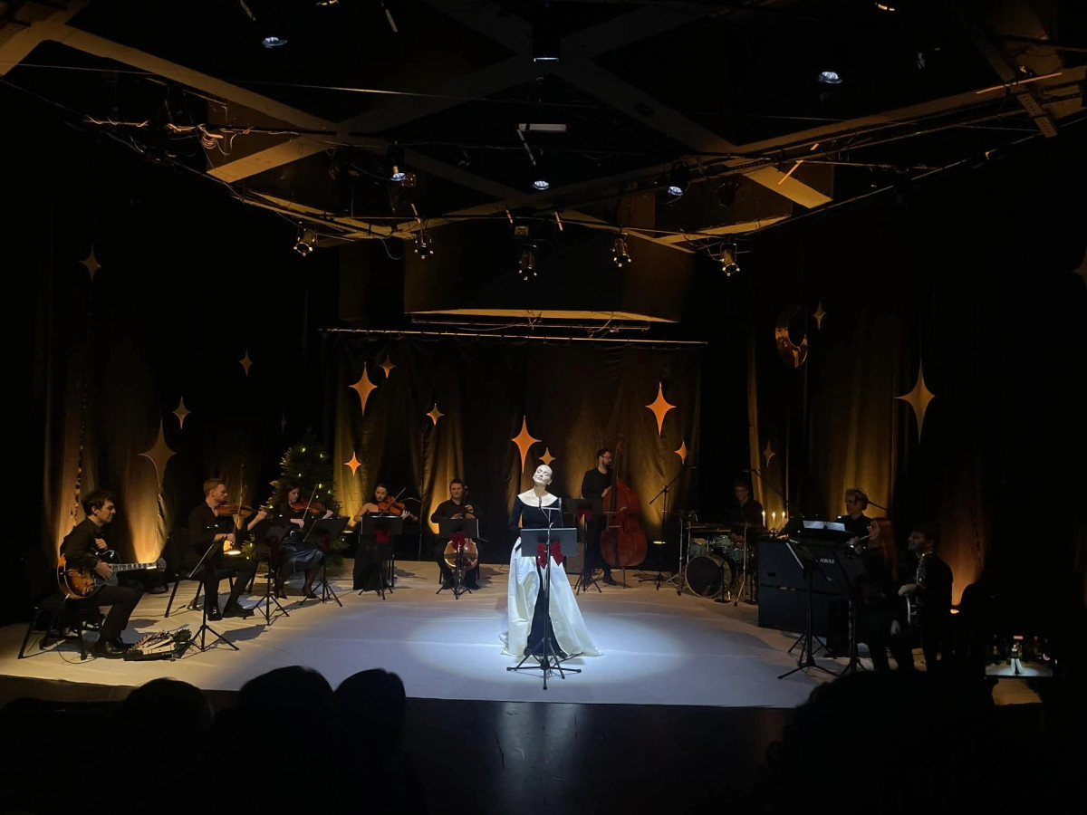 a-jingle-of-memories-si-dhurate-nostalgjie-me-urimet-festive