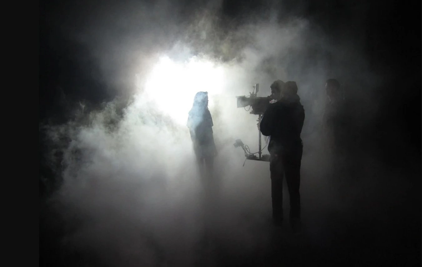 “Film Industry Watch” raporton fakte të verifikuara dhe shtron pyetje mbi konflikte të pretenduara strukturore ose të perceptuara të interesit në një mjedis të financuar me fonde publike