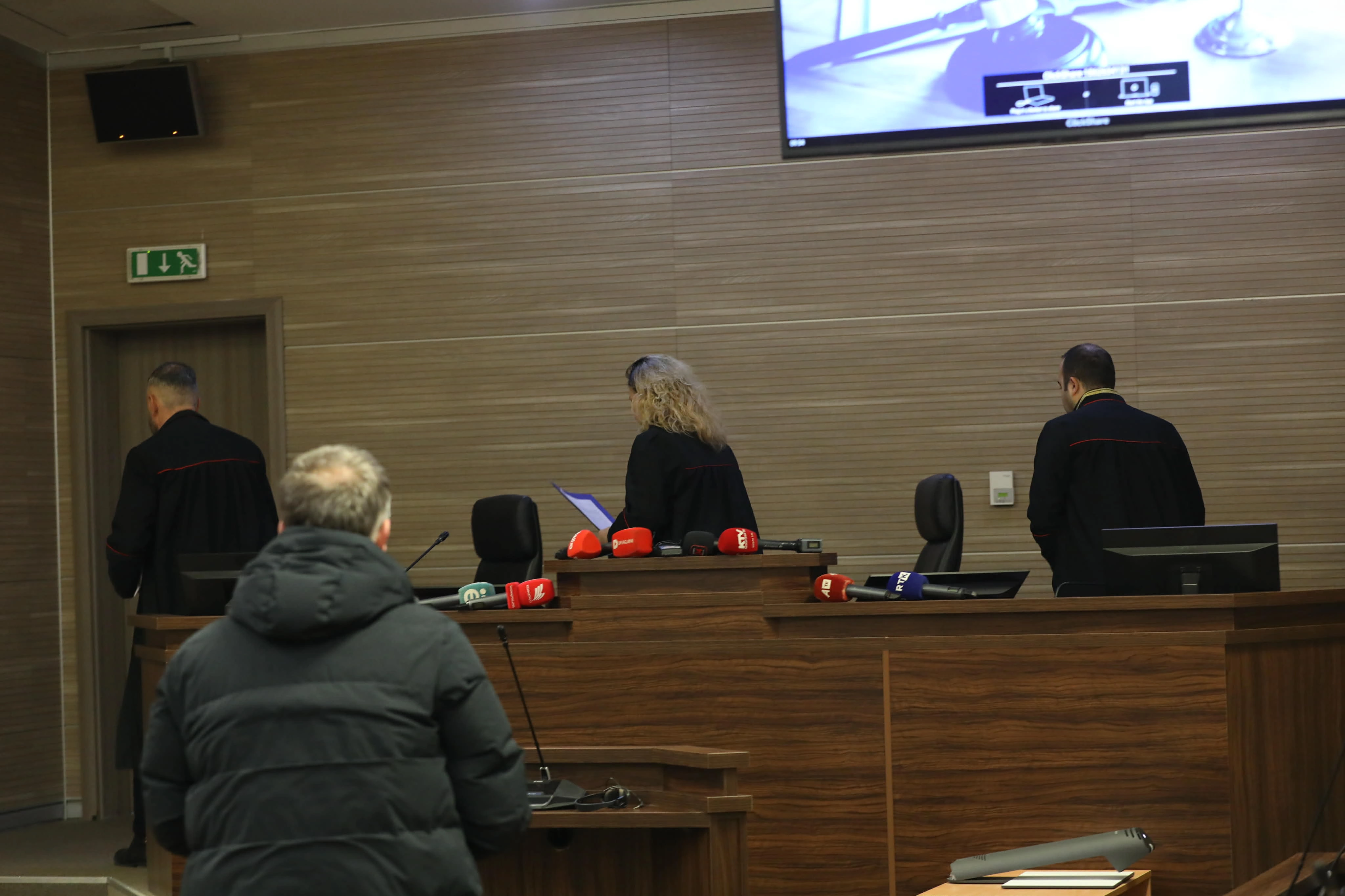 Trupi gjykues te gyleniatet