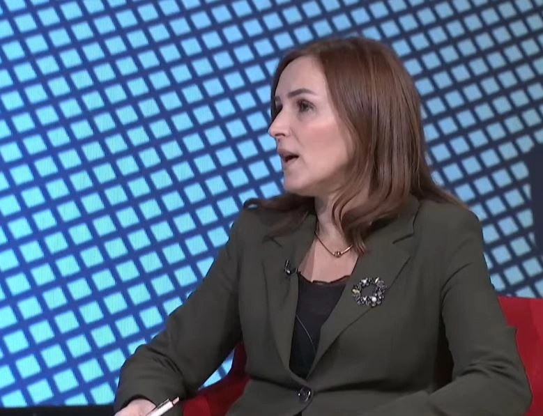 Veselaj-Gutaj: Arsimi, prioritet kombëtar i PDK-së