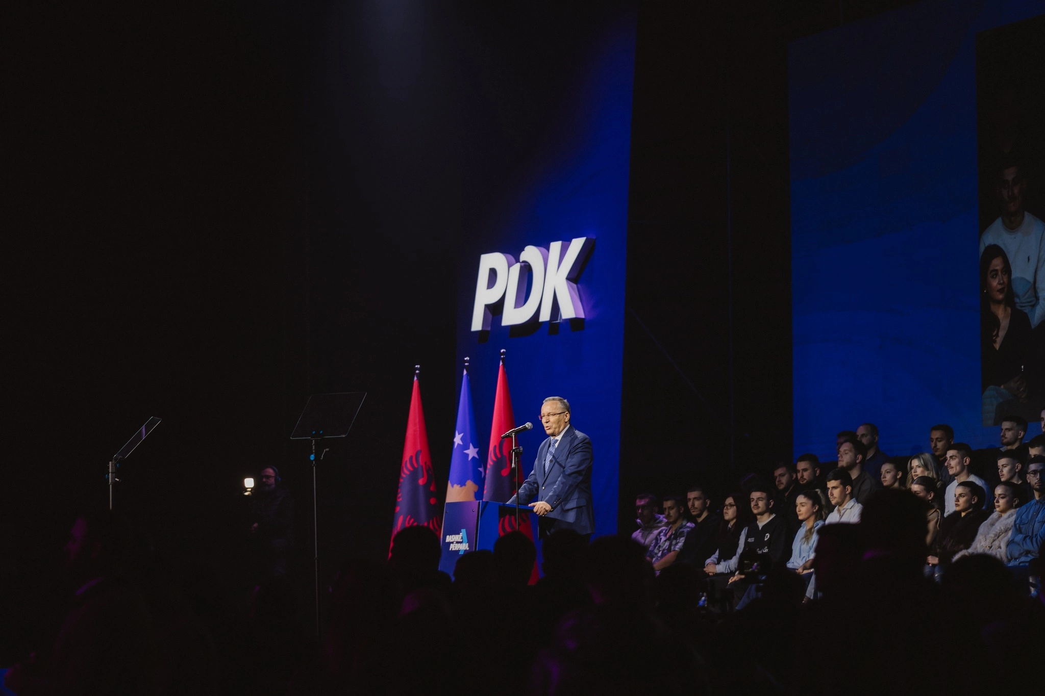 Kryetari i Partisë Demokratike të Kosovës dhe kandidati për kryeministër, Bedri Hamza