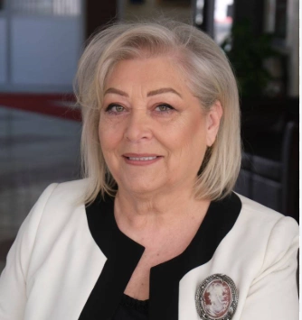 Justina Shiroka - Pula