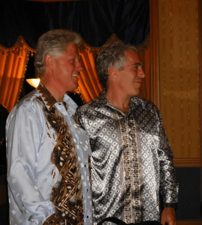 publikimi-i-dosjeve-te-epsteinit-ve-ne-qender-bill-clintonin-me-pak-referenca-per-trumpin