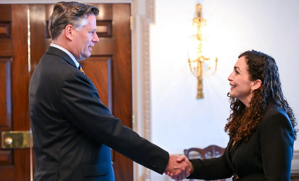 Christopher Landau dhe Vjosa Osmani