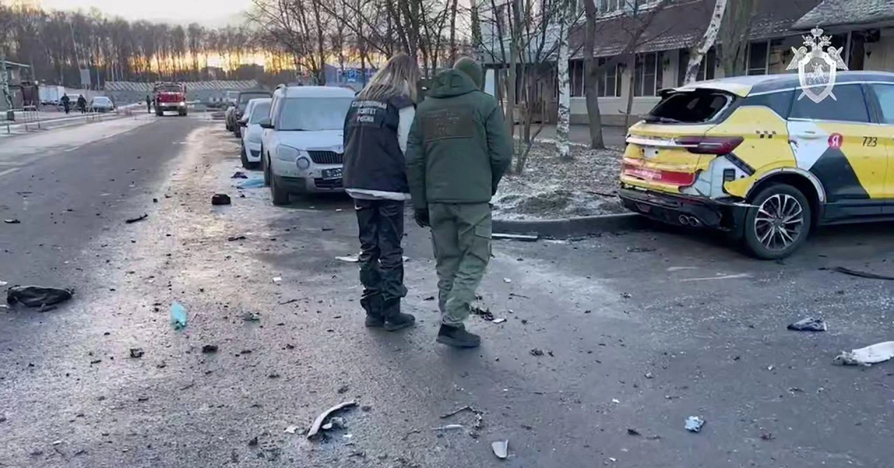 Vetura që shpërthejnë dhe ekzekutime në errësirë, vala e atentateve po trondit Rusinë