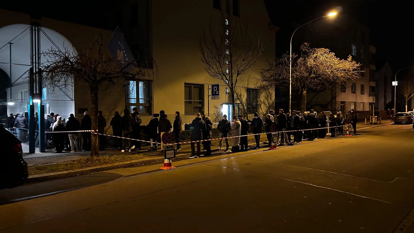 Përfundon votimi në shumicën e ambasadave dhe konsullatave