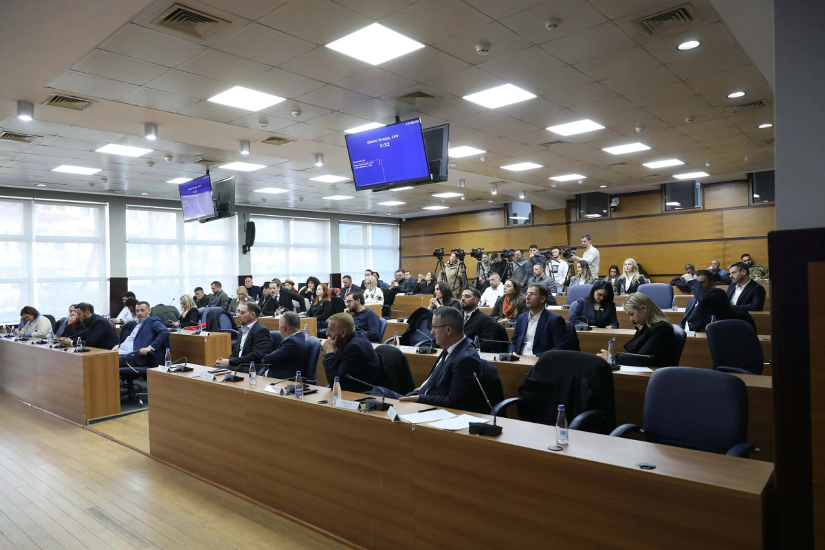 Komuna e Prishtinës vendos t i japë në shfrytëzim 5288 prona