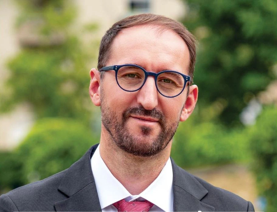 Kandidati i VV së për deputet thotë se u sulmua fizikisht