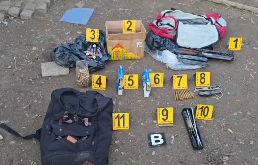 Gjenden armë e municion në veri të Mitrovicës