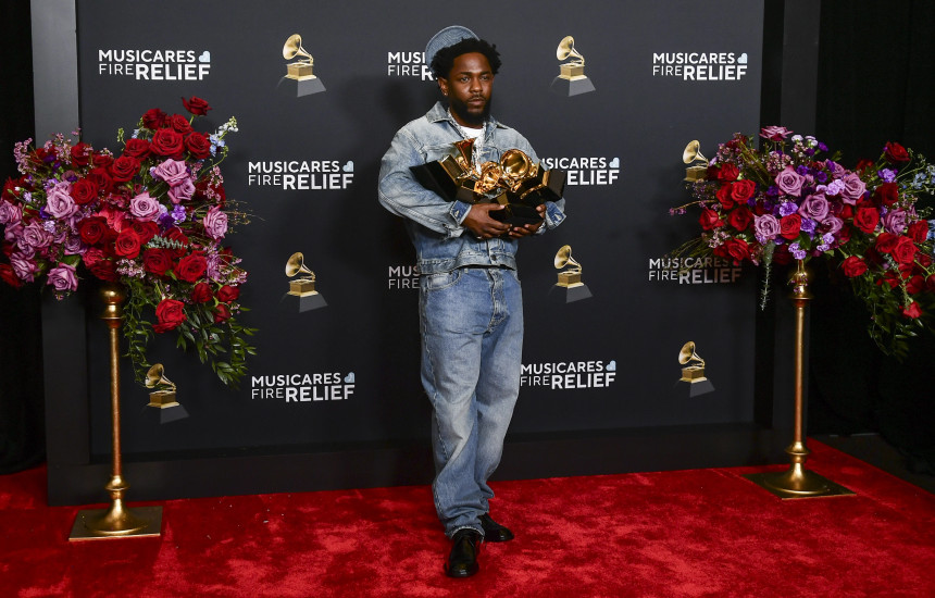 Kendrick Lamar ne spektaklin e ndarjes së çmimeve "Grammy"