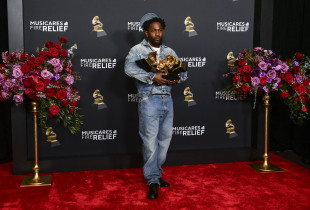 Kendrick Lamar ne spektaklin e ndarjes së çmimeve "Grammy"