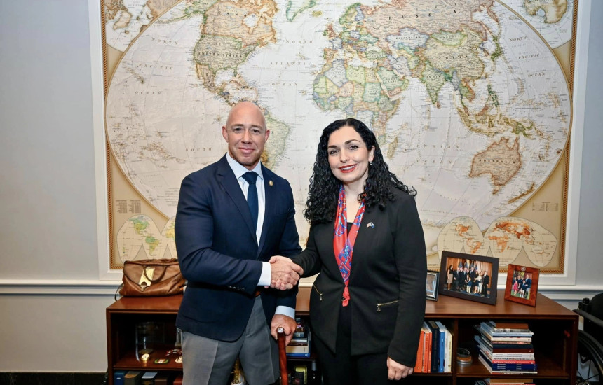 Vjosa Osmani dhe Brian Mast