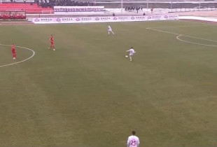 Thirrje anti-Kosove ne ndeshjen Slloga - Velezh