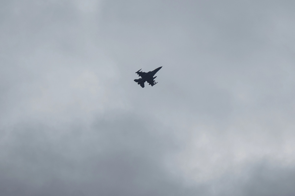 Dronët ukrainas godasin një port dhe një depo nafte në jug të Rusisë